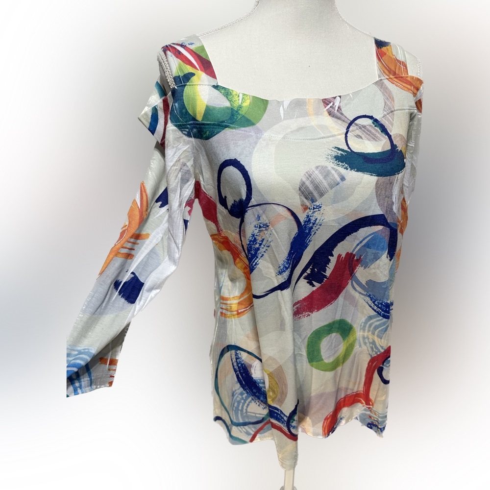NWOT Impulse California Size PM lightweight cold shoulder top. Made in USA